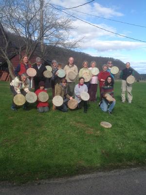 Kanatsiohareke Drum Making Workshop 2015